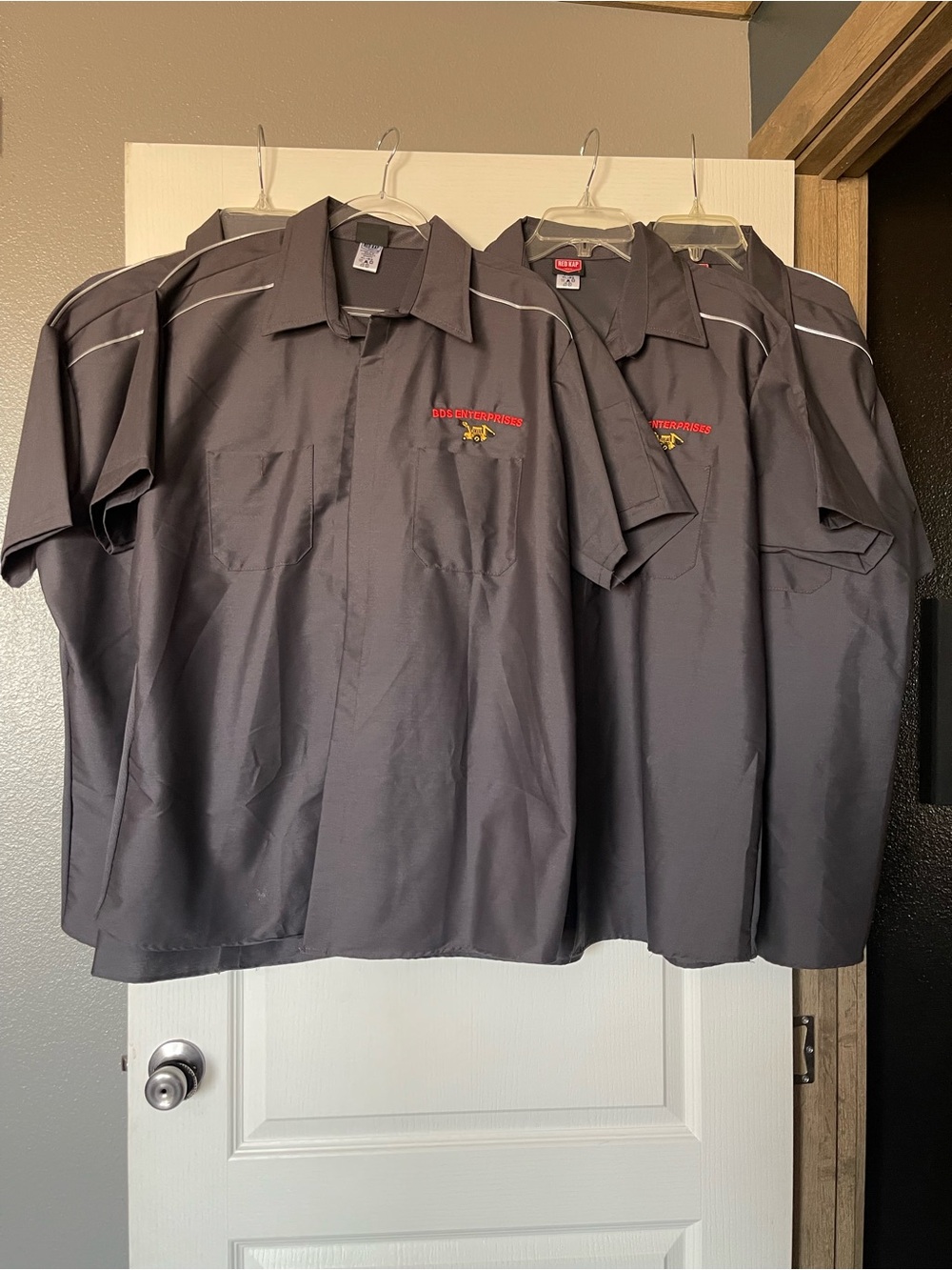 Men's Short-Sleeve Work Shirt - Charcoal
